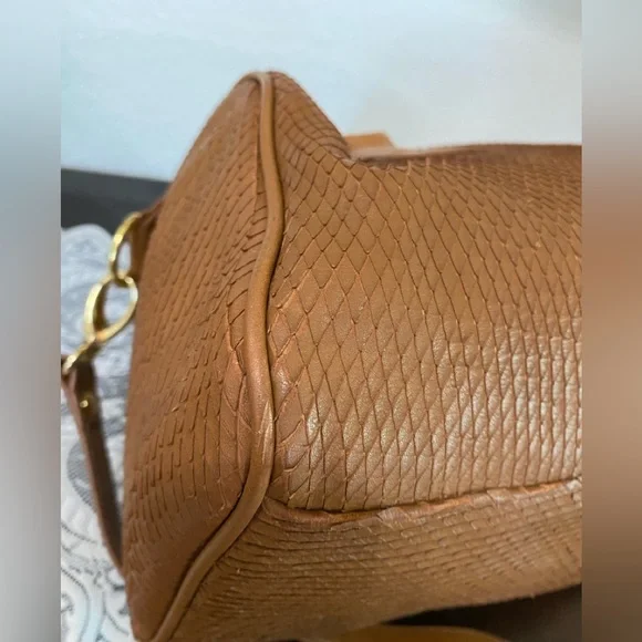 Cynthia Rowley leather satchel snakeskin texture, gold-tone hardware,tassel,Brn - Picture 8 of 17